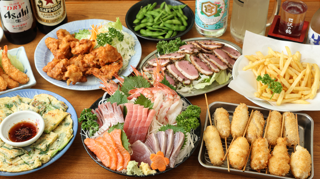 たぬき 宴会コースの料理の盛り合わせ